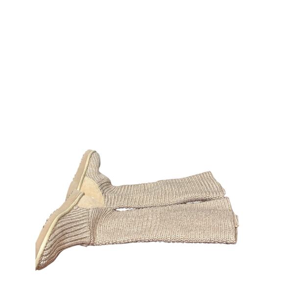 UGG Women’s Classic Cardy Boots Size 7 excellent condition - Picture 5 of 7